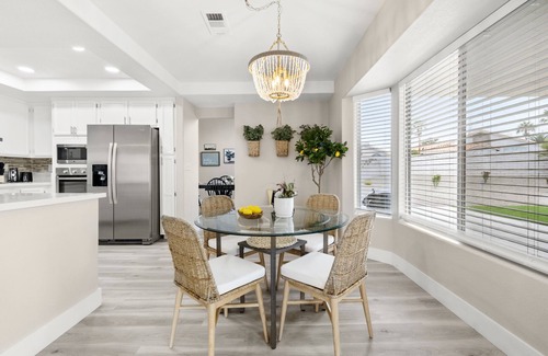 Spring Valley House | Freshly Renovated 5-Bedroom with BBQ Grill Home