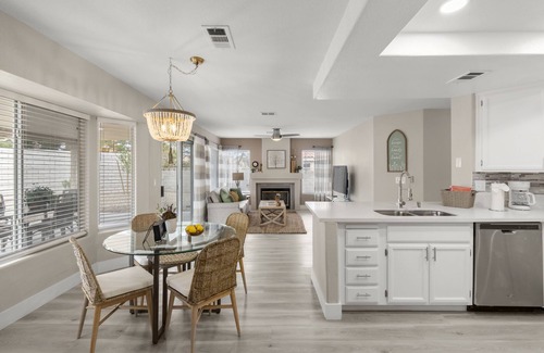 Spring Valley House | Freshly Renovated 5-Bedroom with BBQ Grill Home