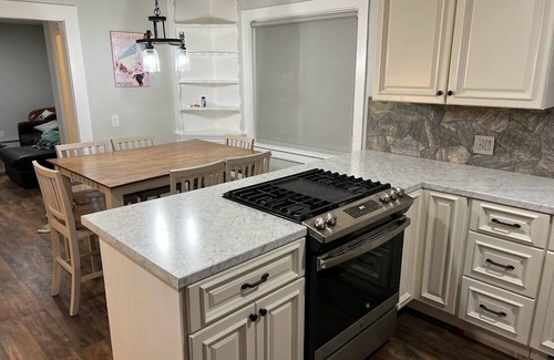 Plymouth House | Freshly Renovated House! Walking Distance to Downtown