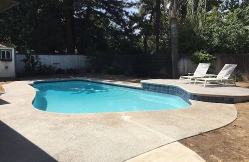 Roosevelt House | Fresno Ranch Vacation Home Retreat