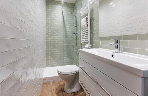 Le Suquet Apartment | FRGK "Suquet "centre historique de Cannes"