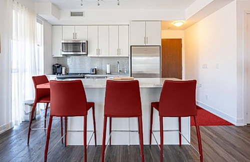 Innisfil Apartment | Friday Harbour Resort Executive Ideal for Families One Free Parking