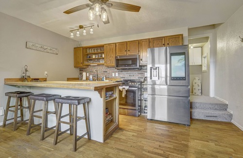West Colorado Springs House | Friend Zone