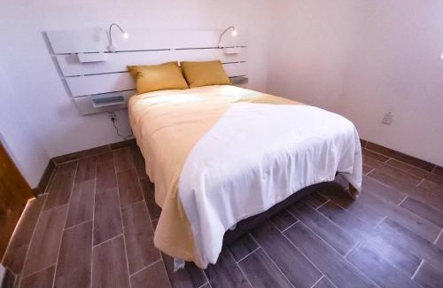 El Dorado Ranch House | Friendly Home Studio Veleta with WiFi