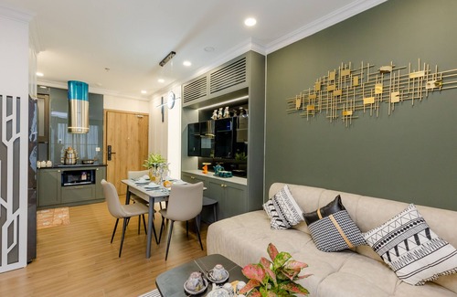Van Giang Apartment | Friendly House QMP - Ecopark