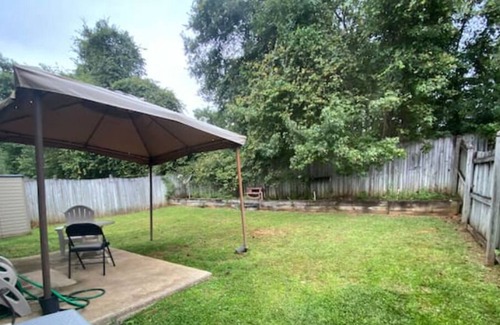 Tallahassee House | Friends and Family Welcome