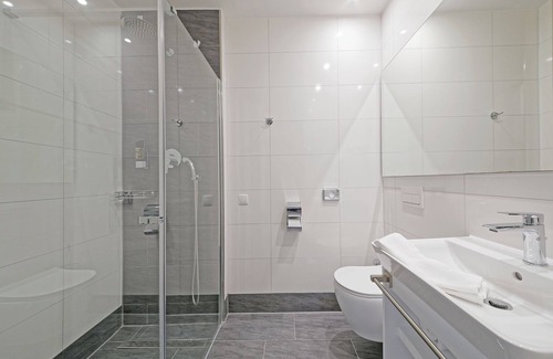 West Hotel | Friends Hotel Düsseldorf Airport