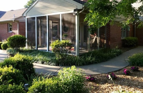 Paducah House | Friendship Farm