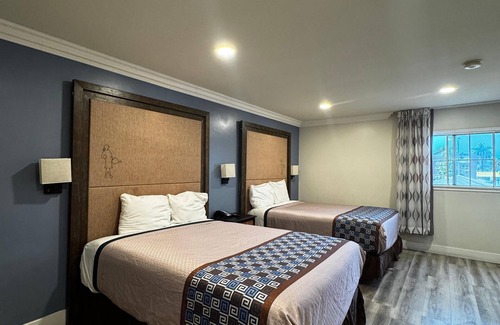 Mid City Hotel | Friendship Motor Inn
