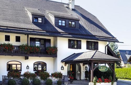 Anif Hotel | Friesachers Aniferhof