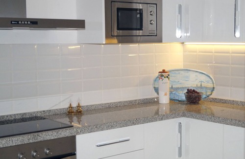 Torreblanca Apartment | Frisch Renovierte, Sehr Geräumige Wohnung Direkt an der Strandpromenade