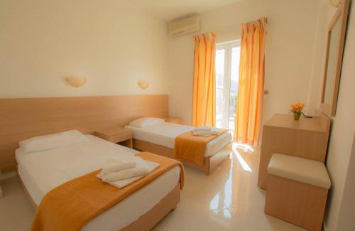 Malia Apartment | Frixos Hotel