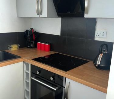 North End Apartment | Frobisher Apartment