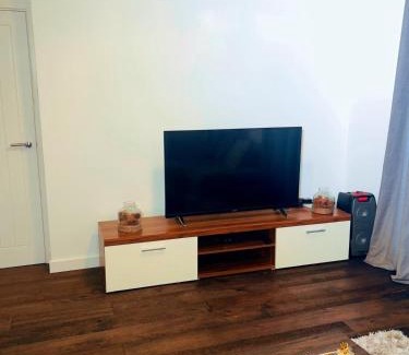 North End Apartment | Frobisher Apartment