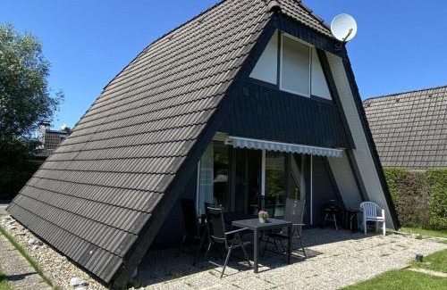 Nordseebad Burhave House | Frog Prince Modern retreat