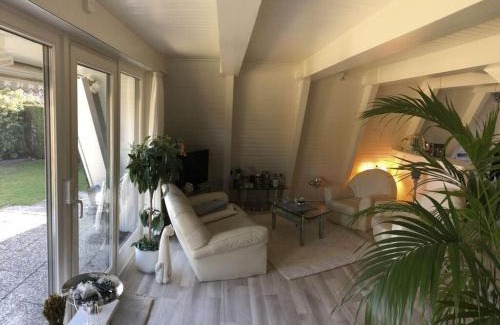 Nordseebad Burhave House | Frog Prince Modern retreat