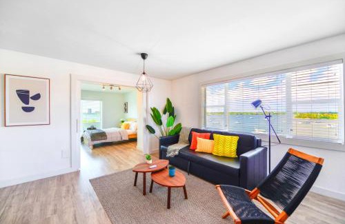 North Bay Village Apartment | Front Bay View Unique Stay for a Relaxing Experience