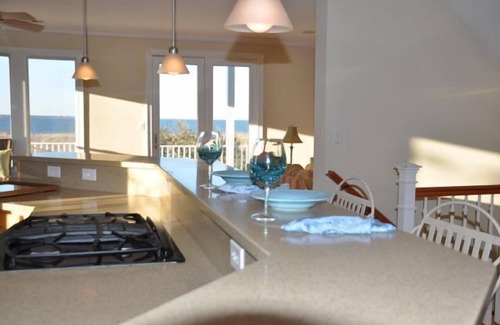Willoughby Spit House | Front Row Ocean View! 6 Beds! 5 Decks, 4 Baths! Rec Room, Kayaks! Go Coastal!