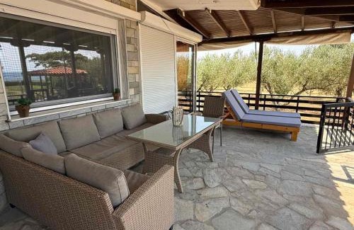 Alexandroupoli House | FRONT SEA House DIKELLA