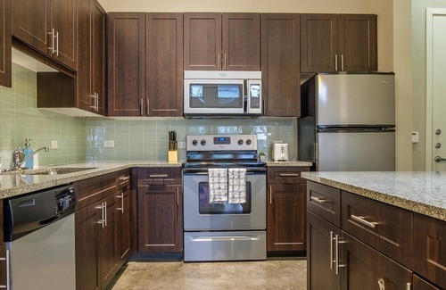 Fort Worth Cultural District Apartment | Frontdesk | Hip 1BR Near Cultural District