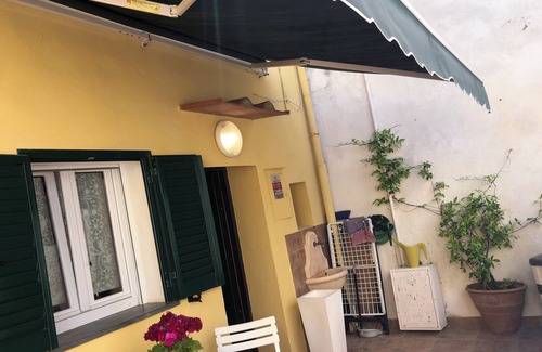 Livorno Apartment | Fronte Mare Casa Nonna Tetta