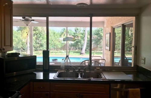 Golden Lakes House | Fruit of Life Tropical Getaway