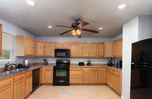 Waynesville House | Ft LW Vacay Station 7-night discounts available