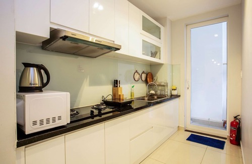 Tan Binh House | FU2DAY★2BR/4B/HCMC/Gym/Pool/Shop/Near airport