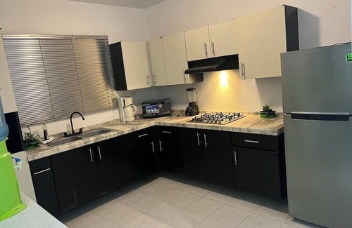 Torreon House | Full house for family and friends