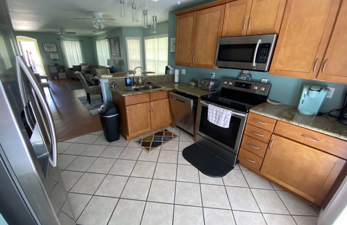 Myrtle Beach House | Full House with 2-Master Bed/Bathrooms - 4-Bedrooms 3-Bathrooms