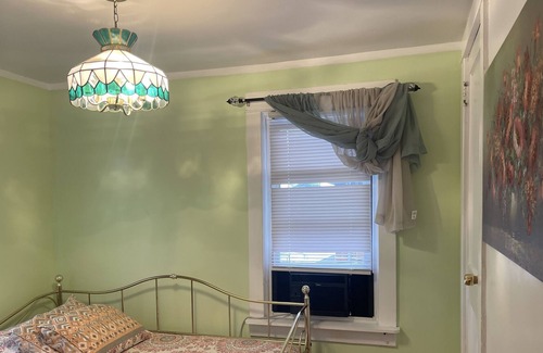 Allentown House | Full House with Backyard