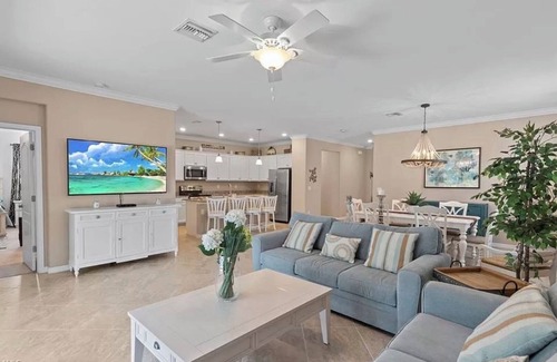 Bonita Springs House | Full house with pool 4 bedrooms 3 bath gated community in Bonita Springs
