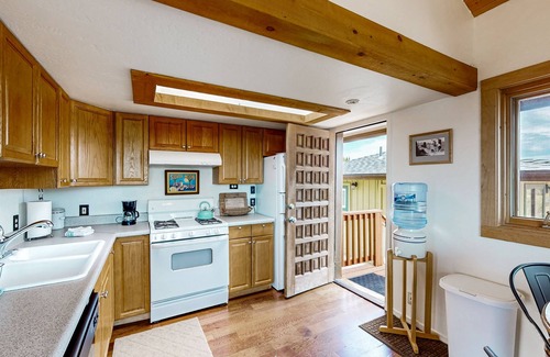 Lake Montezuma House | Full property with large deck, mountain views, & amazing sunsets