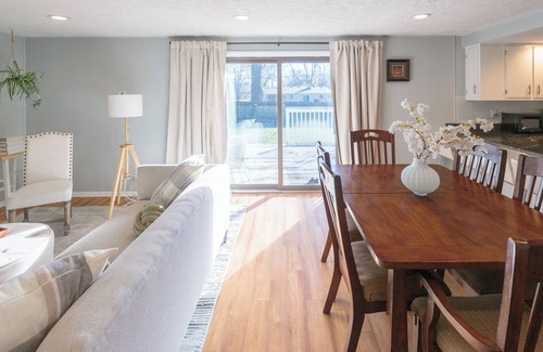 Carmel House | Full Ranch Style 3BD Home with WiFi, AC in Downtown Carmel