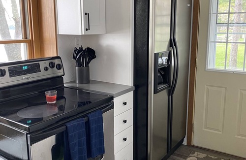 Wautoma Cottage | Full Rec Lake Cottage