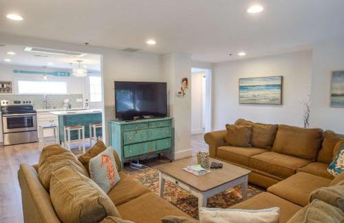 Chatham House | Full Renovation Amazing Spot with Views