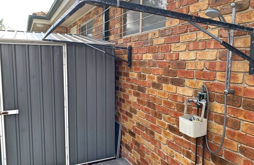 Sydney Apartment | FULLY FURNISHED HOME WALK TO ELOUERA BEACH