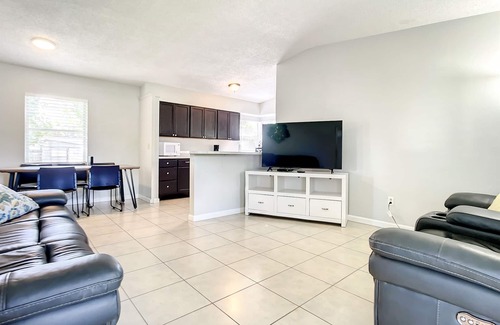 Deltona Lakes House | Fully Equipped 3BR Home in Deltona FL