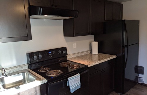Bremerton House | Fully Equipped Cozy 1 bedroom House in Bremerton