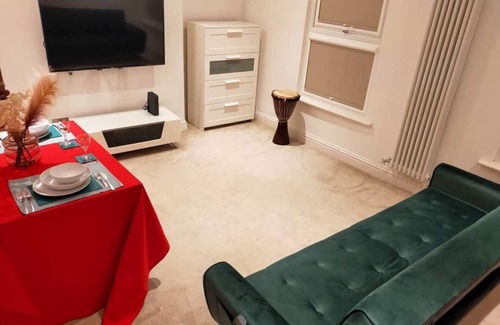 Leyton Apartment | Fully-equipped flat in the city of London