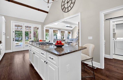 Peachtree City House | Fully equipped gourmet kitchen, vaulted ceilings, fire places, fire pit & grills