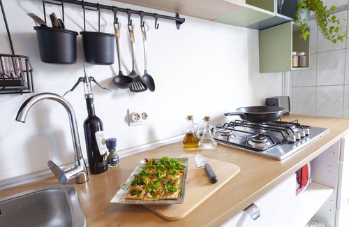 Bucharest Apartment | Fully equipped kitchen, 3 rooms & 2 bathrooms, perfect for 4 pax