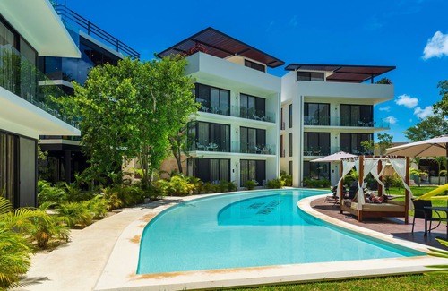 Tulum Apartment | Fully equipped Mexican style studio with Spa, Gym & Pool Perfect for 2