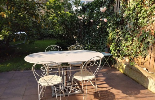 Aubervilliers Apartment | Fully-equipped studio with garden 2mn "Mairie d'Aubervilliers" metro station