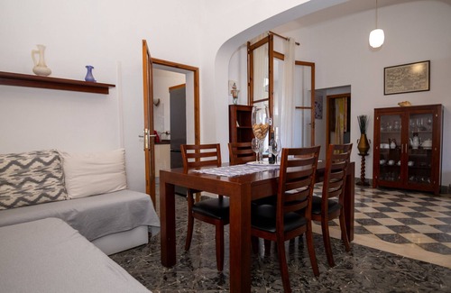 Ariany Ski Chalet | Fully equipped village holiday home 271