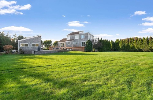 Quogue House | Fully-equipped waterfront 4-bedroom home in beautiful Quogue Village
