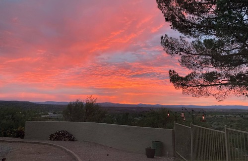 Clarkdale House | Fully-Furnished 1 Bedroom/Bathroom in Home-Relax with Panoramic Views!