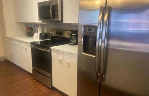 The Galleria Apartment | Fully Furnished 2 bed/2bath Apartment near the Galleria