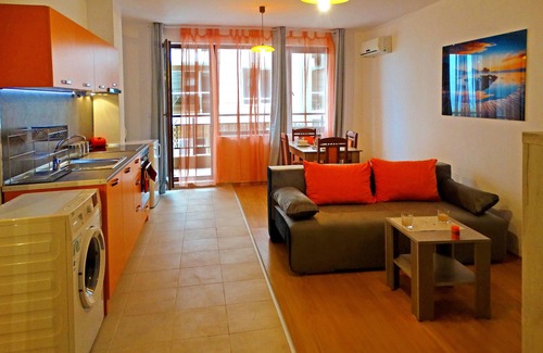 Pomorie Apartment | Fully furnished apartment nearly Pomorie beach