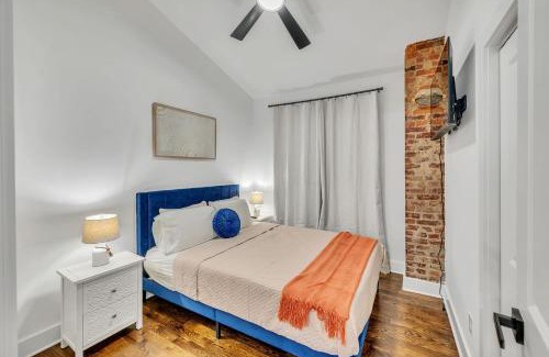 Germantown House | Fully Furnished Bungalow with Deck Near City Center